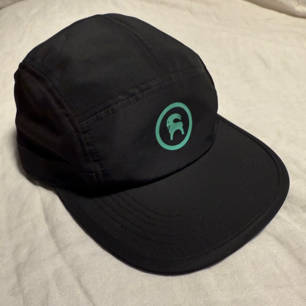 Backcountry Hybrid Runners Hat Men’s - Black